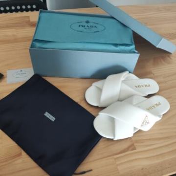 Cipele Japanke, sandale Prada, prirodna koža