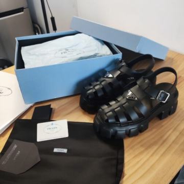 Cipele Japanke, sandale Prada, prirodna koža