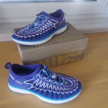 KEEN SANDALE-NOVE - VEL. 37