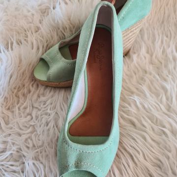 NOVE Pepe Jeans London sandale br.41