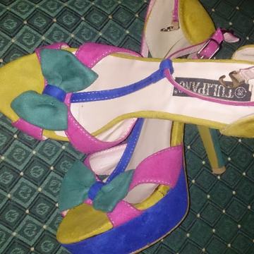 TULIPANO PLATFORMA SANDALE 38 OTVORENI PRSTI ZATVORENA PETA ŠTIKLE