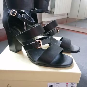 Jenny Fairy ženske sandale – 9 cm peta, kao nove