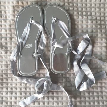 Rexona sive japanke na vezanje 38