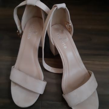 Sandale 37/38 roze cipele