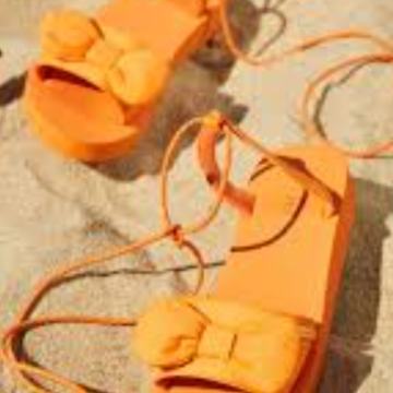 SANDALE BR.37 - NOVO