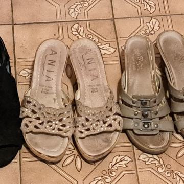 Sandale i natikače u crnoj boji i bež