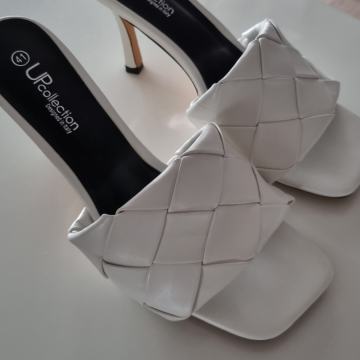 NOVO-sandale kupljene u Mas-u br.41