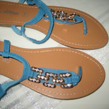 TIRKIZNO PLAVE SANDALE BR.38 - NOVO