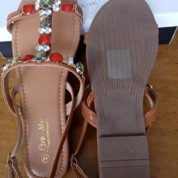 sandale ženske vel 44