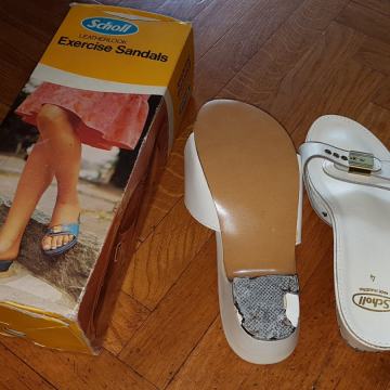 Scholl anatomske kožne sandale br.38