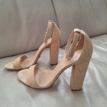 SCHUTZ kozne sandale br 38