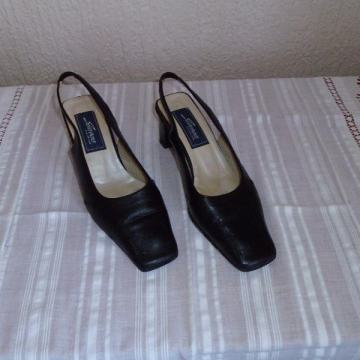 "Simona" fashion ženske kožne sandale vel. 38,5