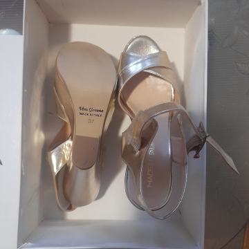 Srebrne sandale NOVO-AKCIJA