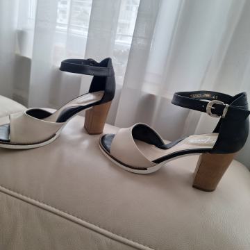 STEFANO kozne sandale br 41