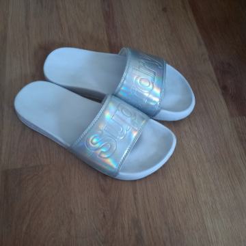 Super dry zenske slape