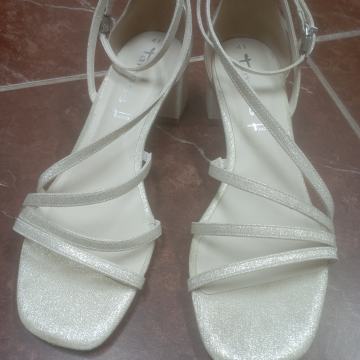 Tamaris sandale vel.41