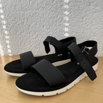 Timberland kožne sandale vl.41,5 /TOTALNA ČISTKA