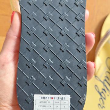 Tommy Hilfiger japanke, 39