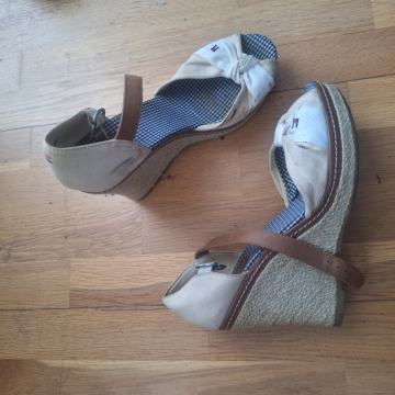 Tommy Hilfiger sandale  br 37