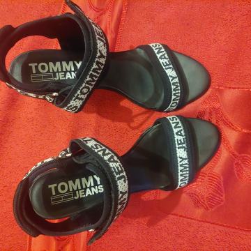 Tommy Hilfiger sandale