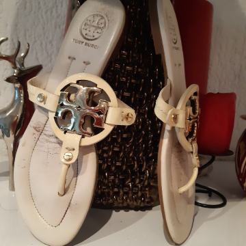 TROY BURCH NATIKACECNA PRST 36