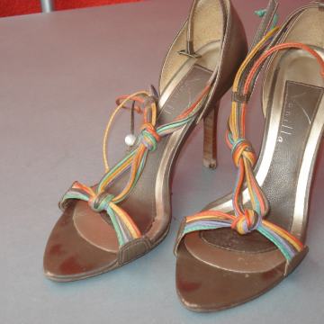 vanilla sandale br.36