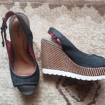 Wrangler sandale nove!