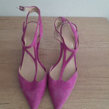 Zara kožne sandale 37