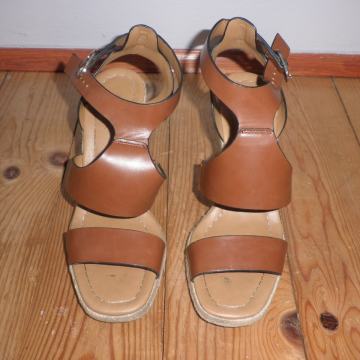 ZARA - ŽENSKE LAGANE LJETNE CIPELE / SANDALE 38