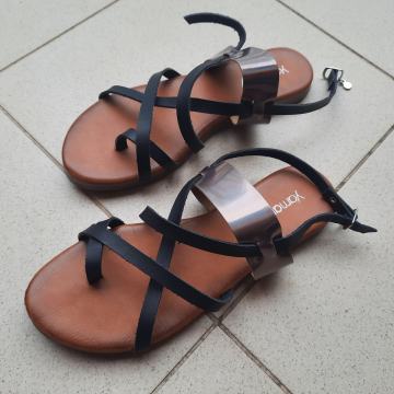 Ženske kožne sandale Yamamay broj 38