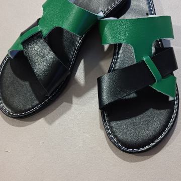 nove ženske natikače