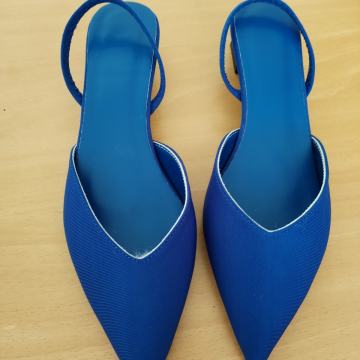 RASPRODAJA - ŽENSKE SANDALE 38 - NOVE