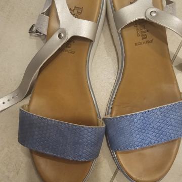 Ženske sandale br 39