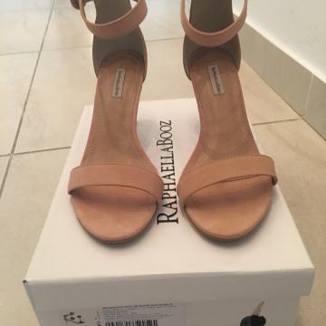 Zenske sandale broj 38