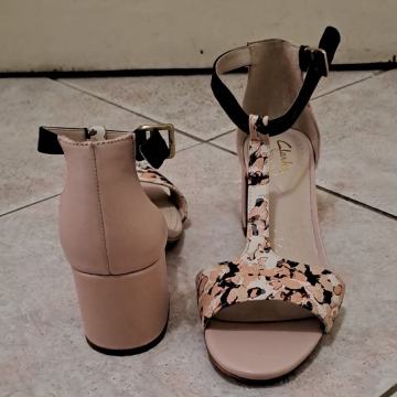 Zenske sandale Clarks 36