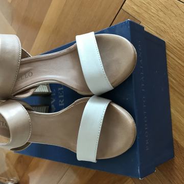 Zenske sandale prava koza