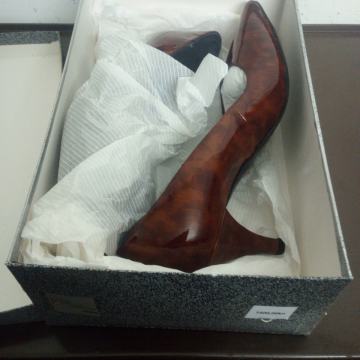 Ženske  štikle elegantne od prirodna koža