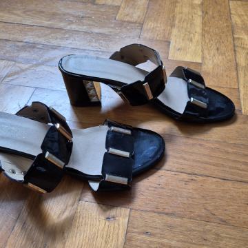 Ženske stilske crne sandale, br 39 - Kao Nove!