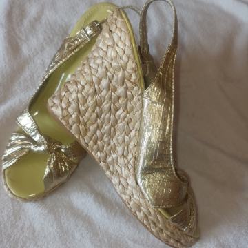 ZLATNE ŽENSKE SANDALE 39 PUNA PLATFORMA PETA WEDGE SLINGBACK