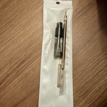 Alat za skraćivanje i izmjenu remena sata