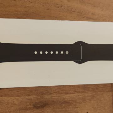 Apple Watch SERIES 9 narukvica remen  41 mm NOVO!