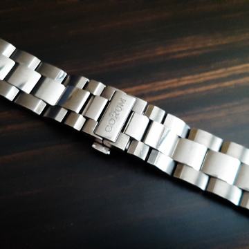 Corum Admirals Cup titan remen!!!