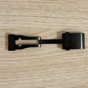 P: Crna preklopna kopča 22mm, top stanje