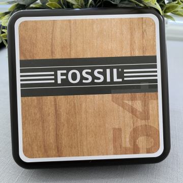 Fossil metalna kutija raritet