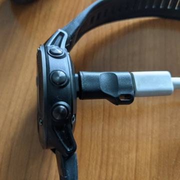Garmin punjač USB-C adapter, NOVO + razno za Garmin