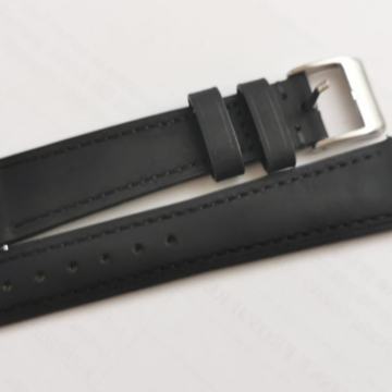 Kožni crni remen, 19mm, nenošen