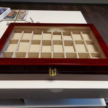 Kutija za satove 24 kom Drvo