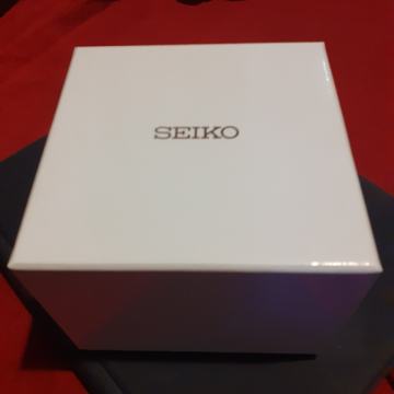 Kutija seiko nova.