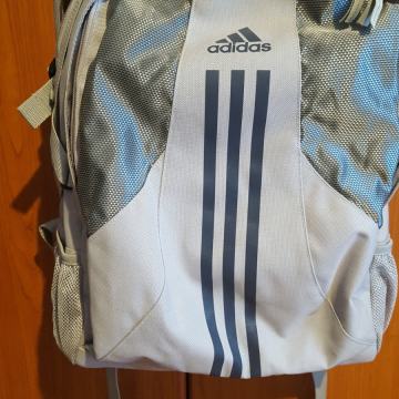 Adidas ruksak sivi Power V iz Njemačke