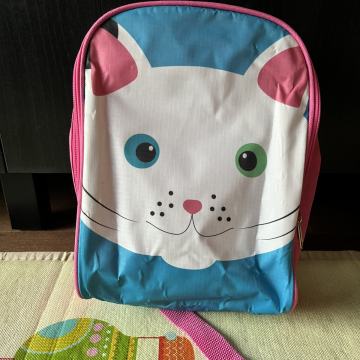 Mali ruksak za djecu / vrtić maca